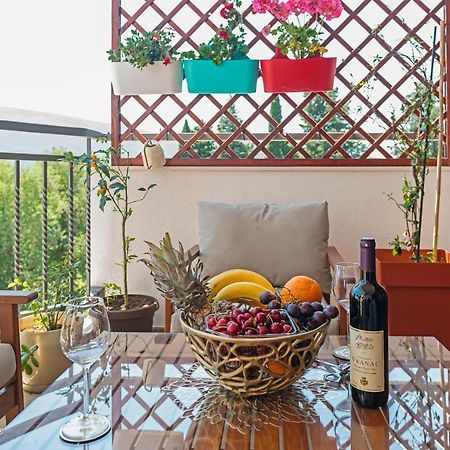 Cicciobello Lux Apartment Baosici With Stunning Sea View Bagian luar foto