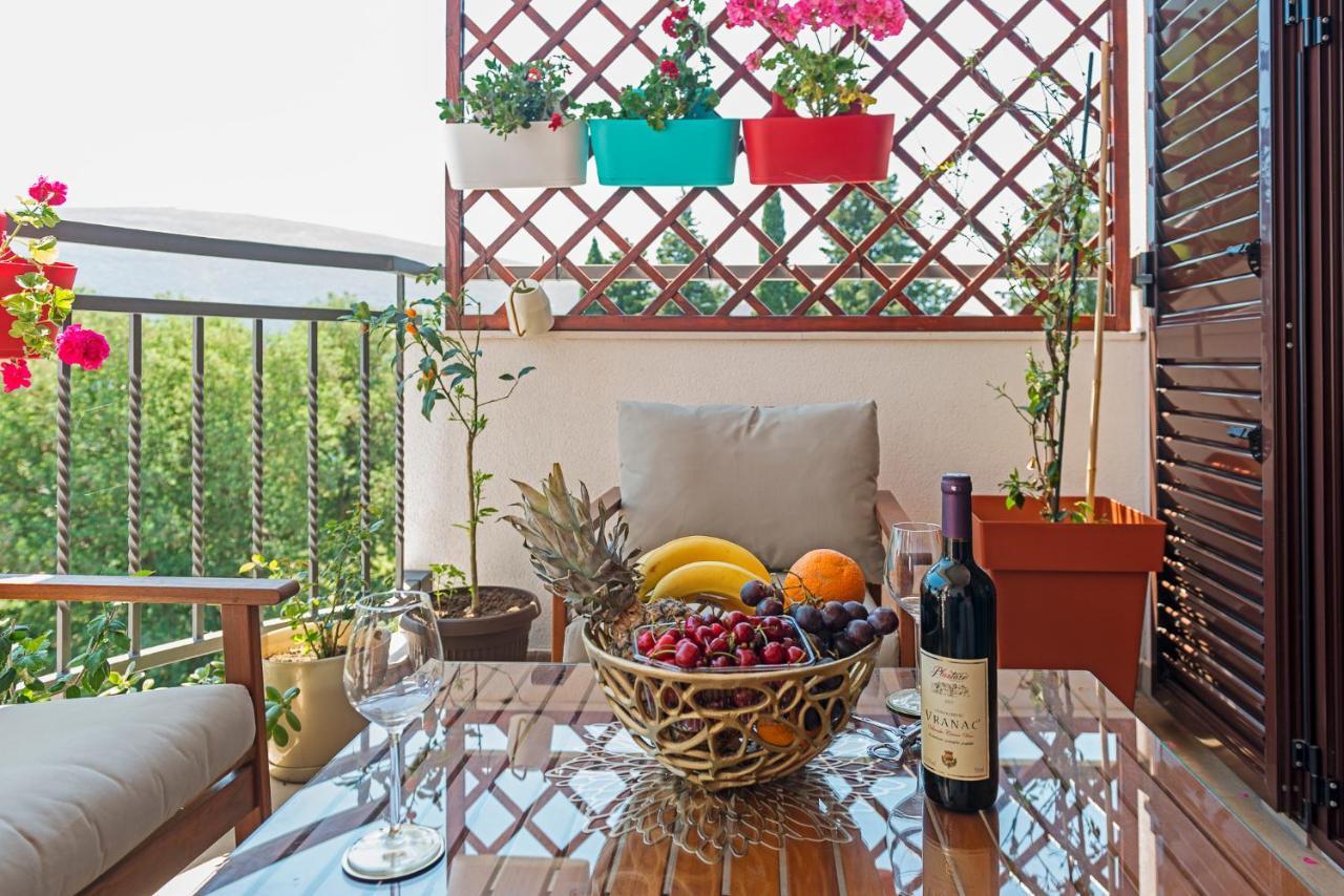 Cicciobello Lux Apartment Baosici With Stunning Sea View Bagian luar foto