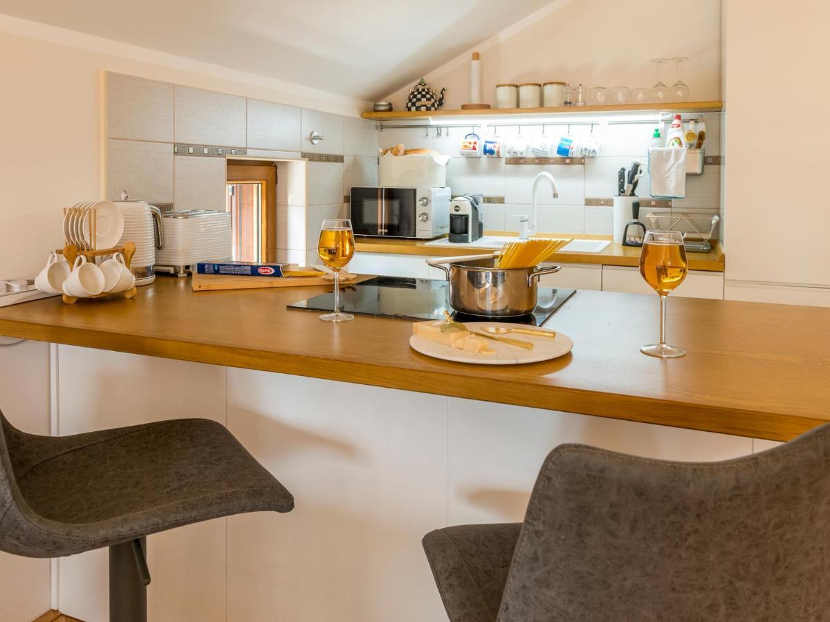 Cicciobello Lux Apartment Baosici With Stunning Sea View Bagian luar foto